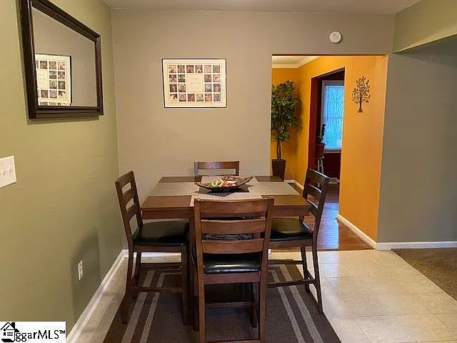 16 Ellesmere Dr — Photo 5
