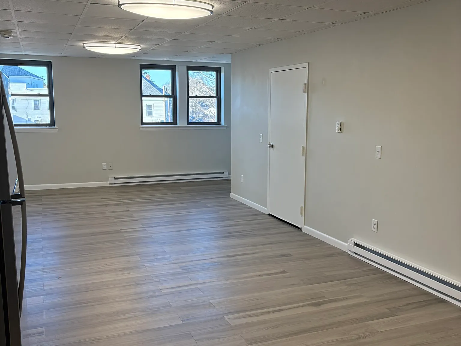 2 bed, 1000 sqft, $1,900 — Photo 4