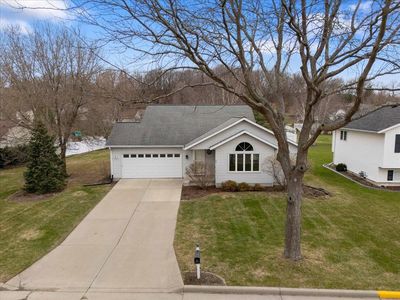 221 Dentaria Dr, Cottage Grove, WI, 53527