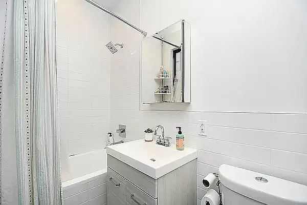787 Franklin Ave #3B — Photo 8