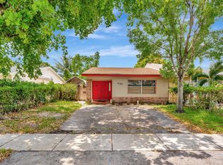 6160 SW 4th St, Pompano Beach, FL 33068