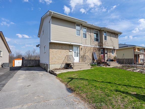 2nd image of 75 Wycliffe Cres