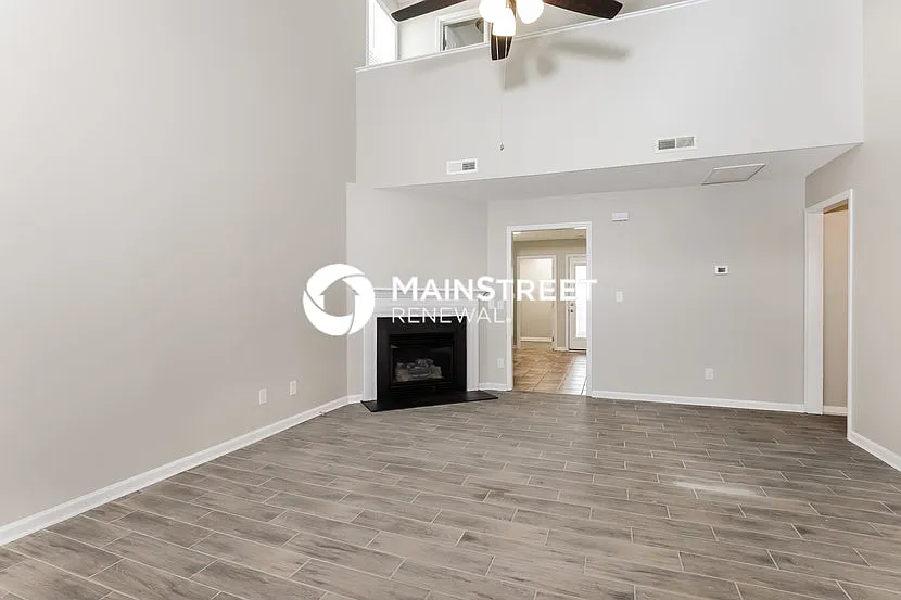 1714 Crag Burn Ln — Photo 2