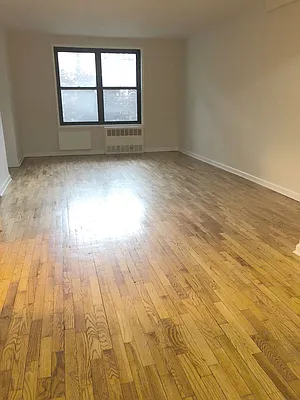 Rented by Silverstreet RE LLC | media 9