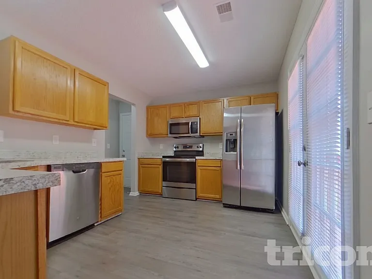 210 Kendrick Rd — Photo 5