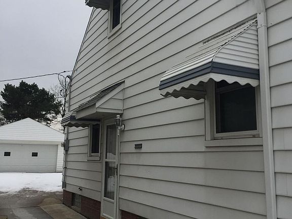 2nd image of 11124 Danbury Ave