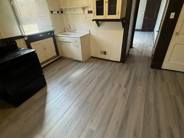 4202 College Ave #1B — Photo 1