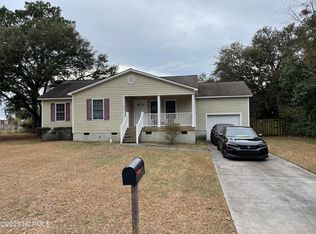 121 Preston Rd, Jacksonville, NC 28540