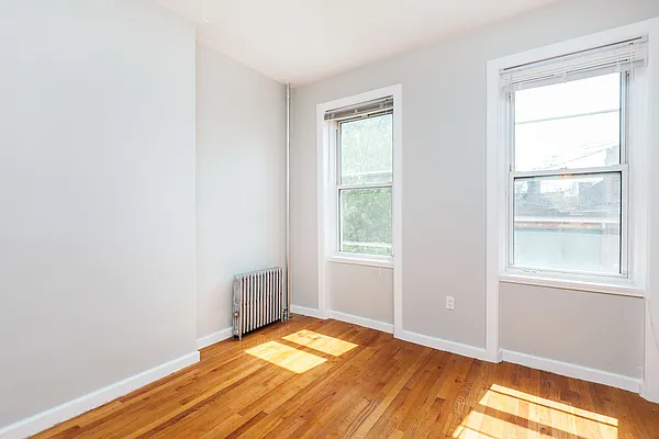 Rented by Nooklyn NYC LLC | media 9