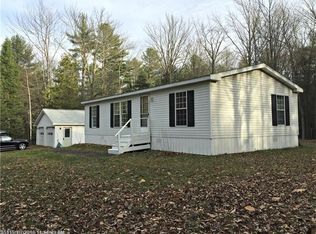 20 Davis Rd, Fairfield, ME 04937