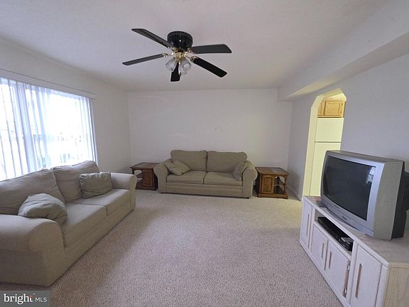 5th image of 153 Captains Quarters Rd #6