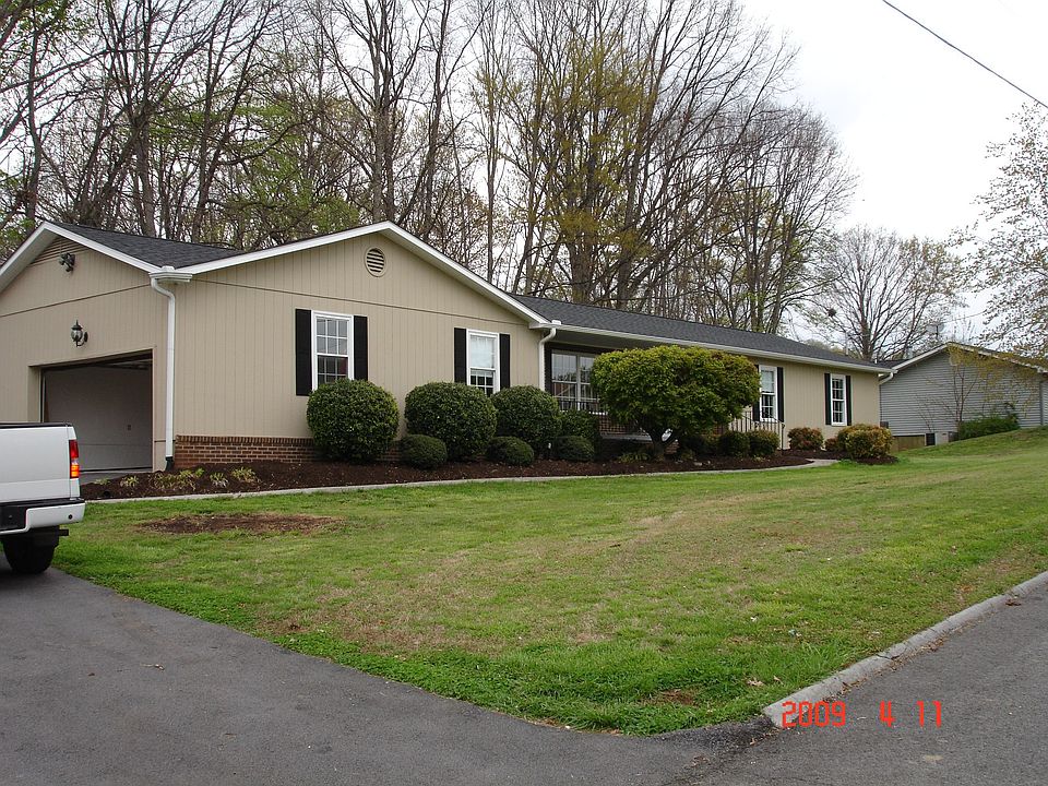 1st image of 1101 Spanish Oak Dr