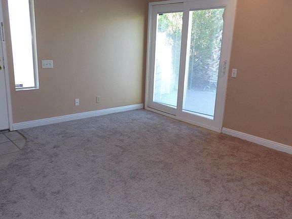5th image of 1326 N Sunflower Cir