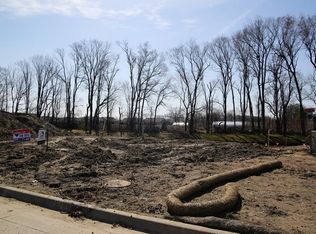 5146 NW 58th Ave, Johnston, IA 50131