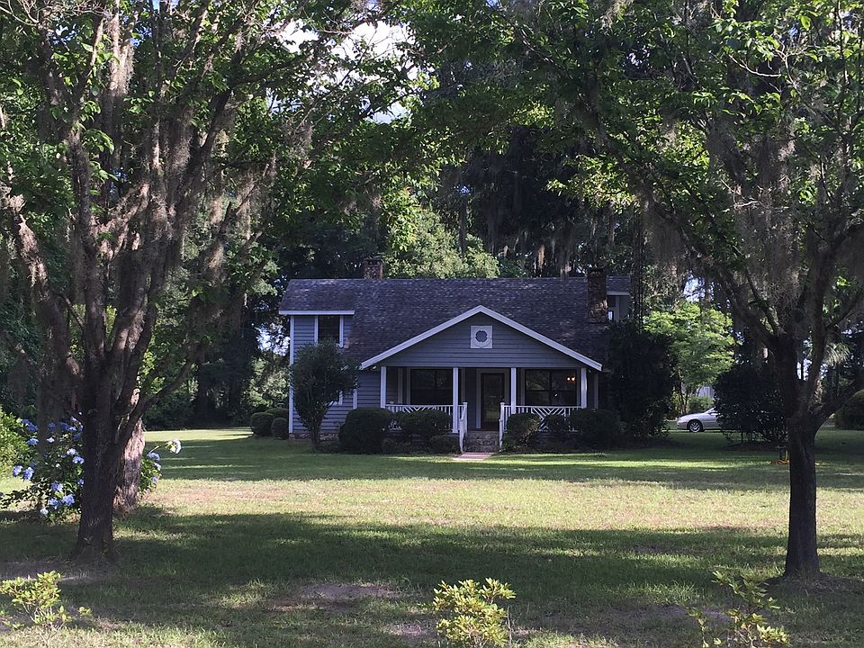 Ours is the home with the flag iun the front yard; appropria