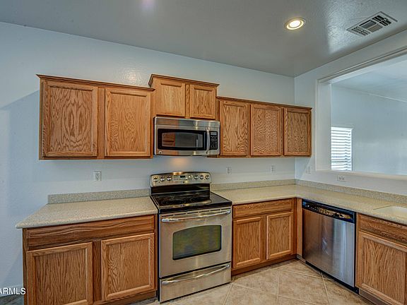 3rd image of 42761 W KENDRA Way