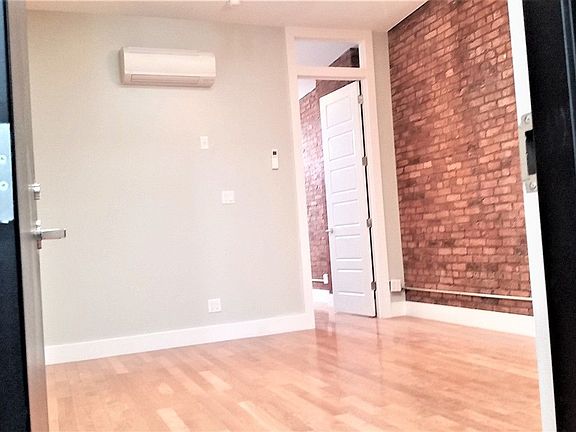 2nd image of 212 Wyckoff Ave #3B