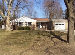 706 Hampden Ct, Midland, MI