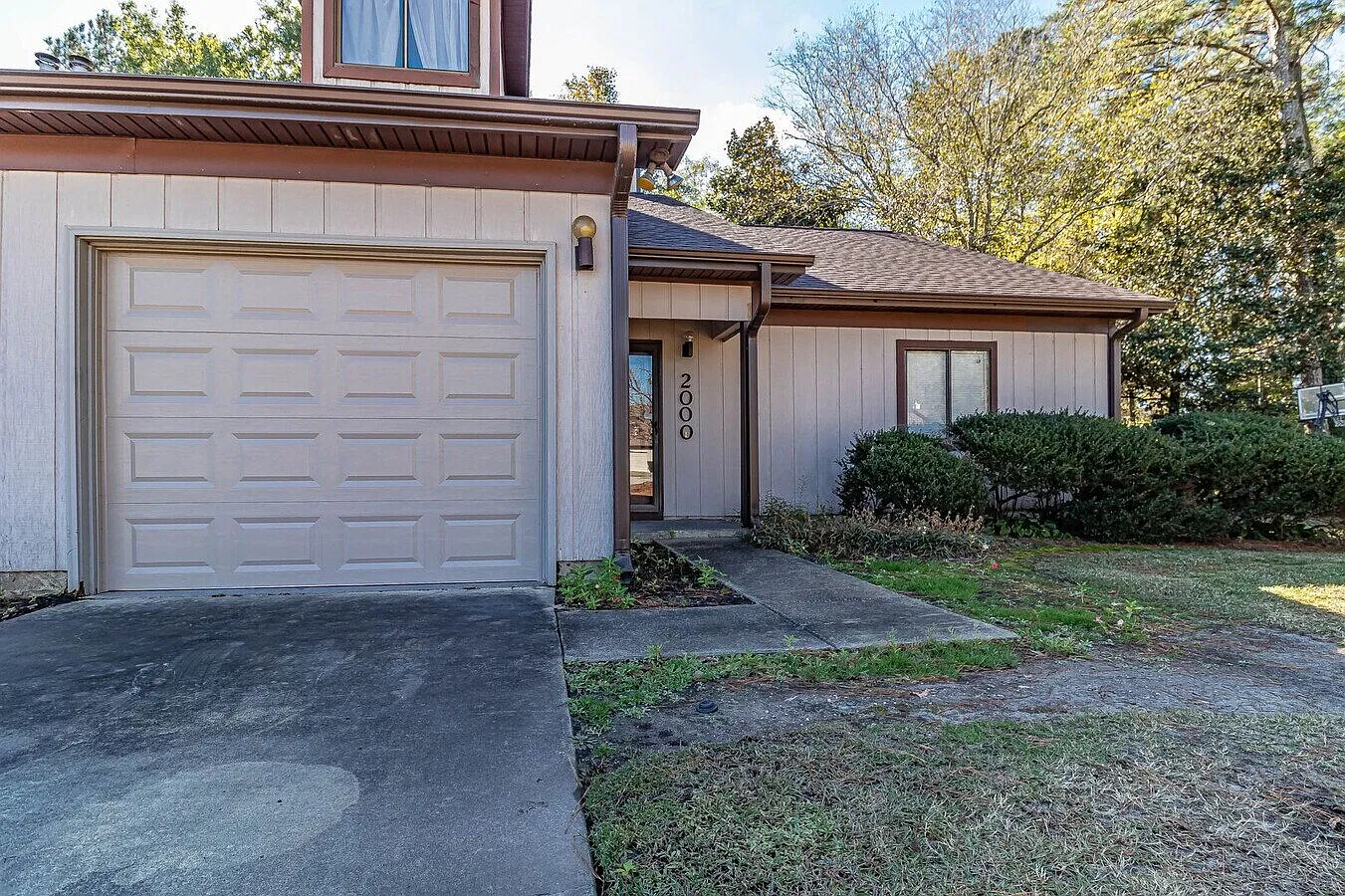 2 bed, 2.0 bath, $1,400 — Photo 2