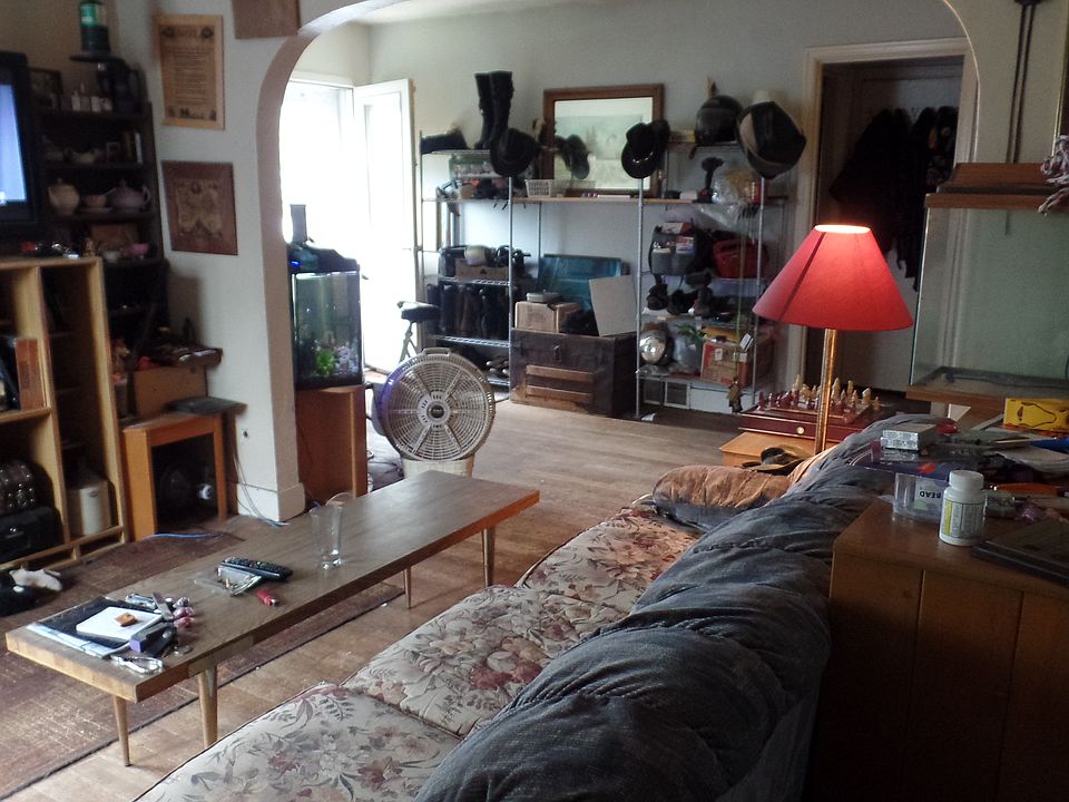 2nd image of 504 2nd St N