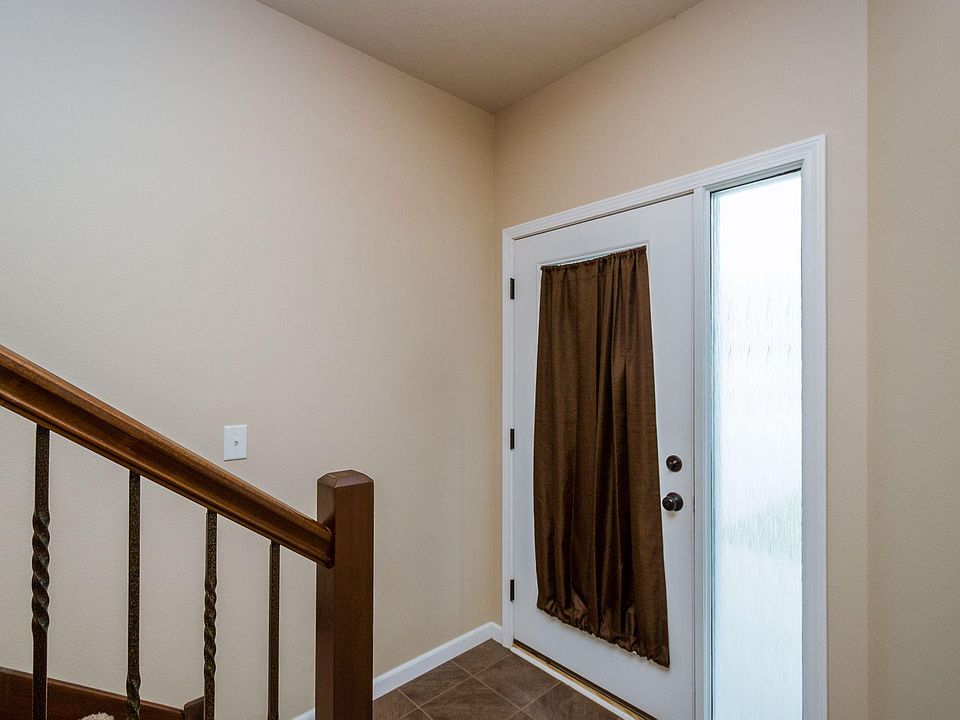 1st image of 1594 Burr Dr