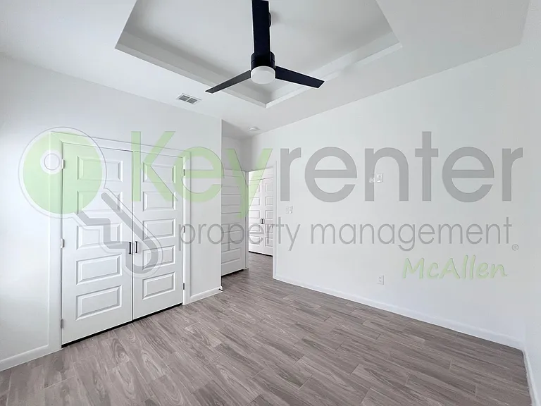 1000 N Woodson Ave #2 — Photo 13