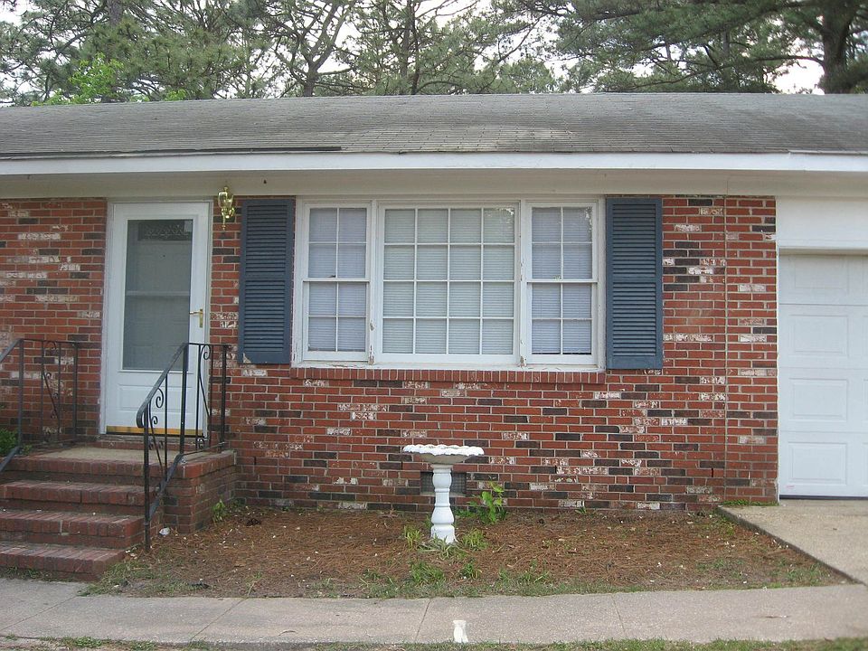 1st image of 4965 Pinewood Dr