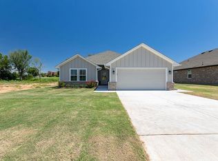 4313 Eloise Dr, Shawnee, OK 74804
