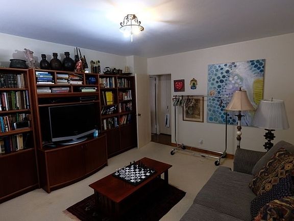 5th image of 340 E 64th St APT 16L