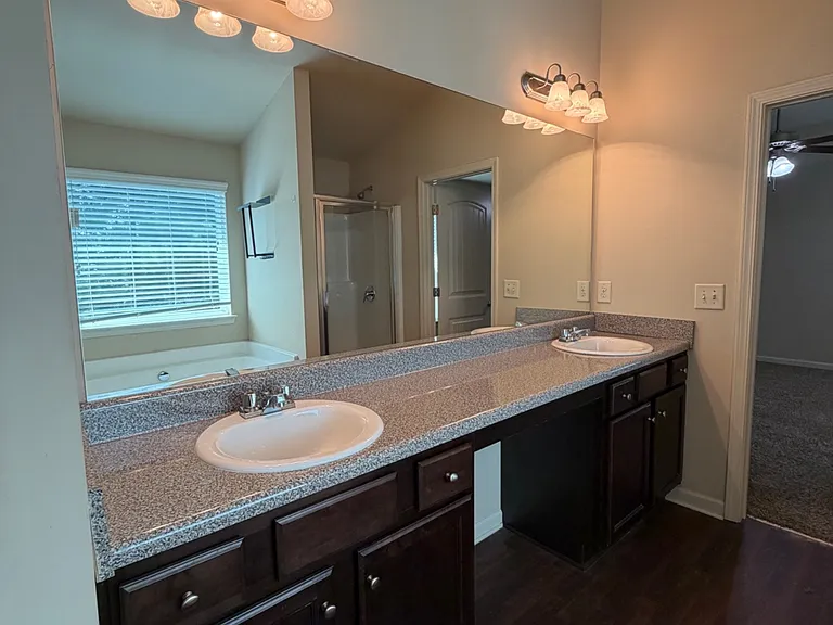 881 Franklin Mill Trce — Photo 18