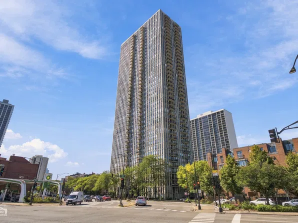 1660 N Lasalle St APT 3608, Chicago, IL 60614