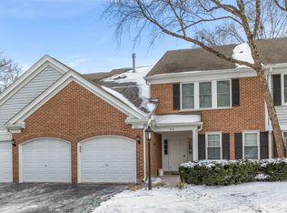 513 Green Bridge Ln APT B, Prospect Heights, IL 60070