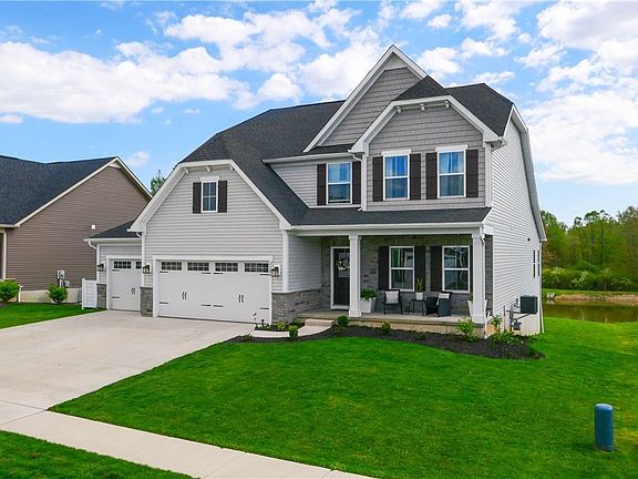2nd image of 2284 Orchard Cir