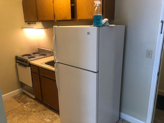 4th image of 1411 Bass Ave APT 202