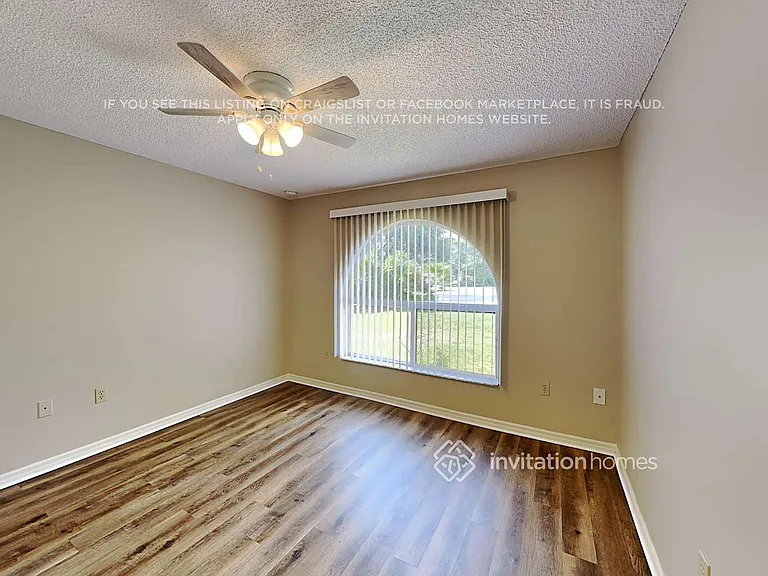 33328 Fountain Ln — Photo 10