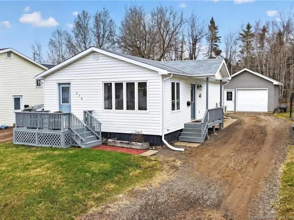 270 Westbrook Cir, Moncton, NB E1E 2M1