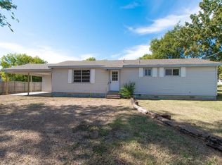 205 N Boid Arc St, Bailey, TX 75413
