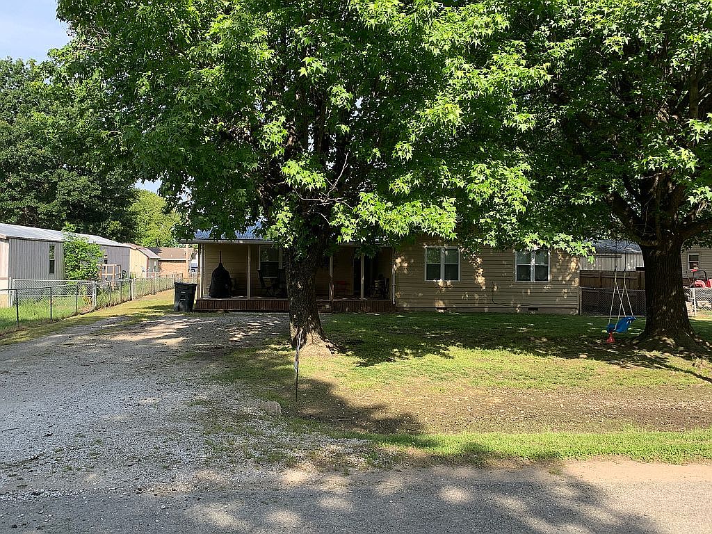 703 6th Ave, Warner, OK 74469 Zillow