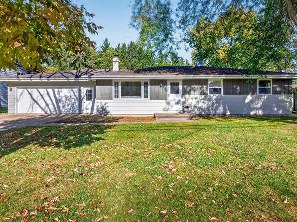 3390 W Justin St, Appleton, WI 54914