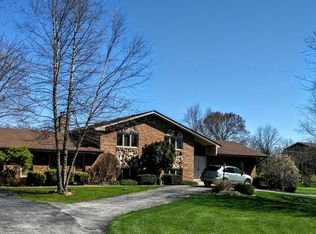 58 Romiga Ln, Palos Park, IL 60464