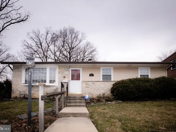 665 Schoolside Ln, Swarthmore, PA 19081