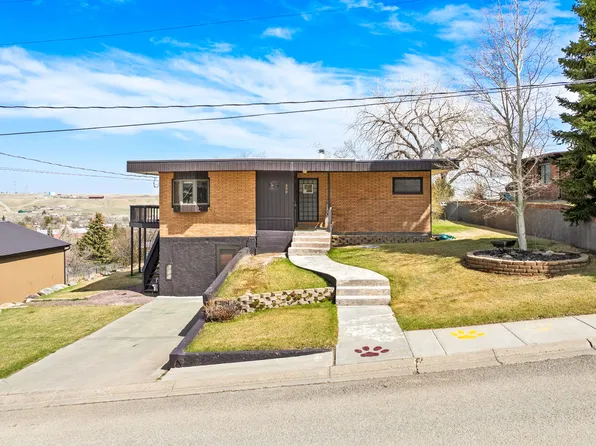 330 Ohaire Blvd, Shelby, MT 59474