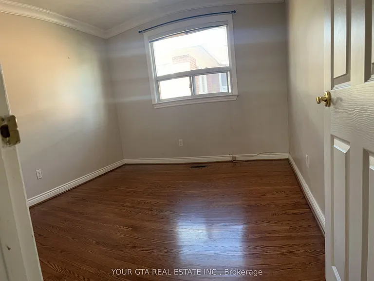 1166 McBride Ave #UPPER — Photo 19