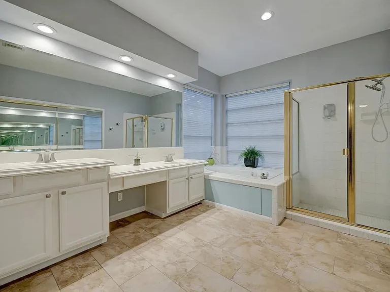 7807 Allegro Dr — Photo 26