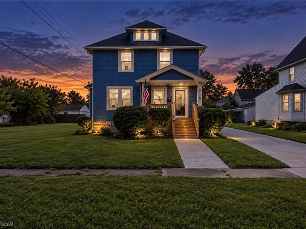 516 Bond St, Elyria, OH 44035