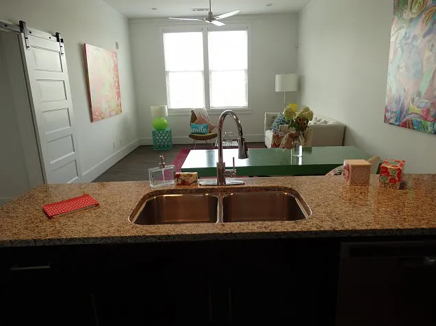 Swallowtail Flats Apartments — Photo 33