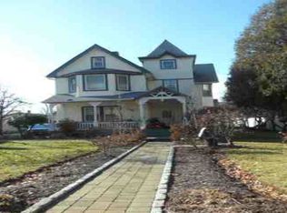 322 Smith St, Peekskill, NY 10566