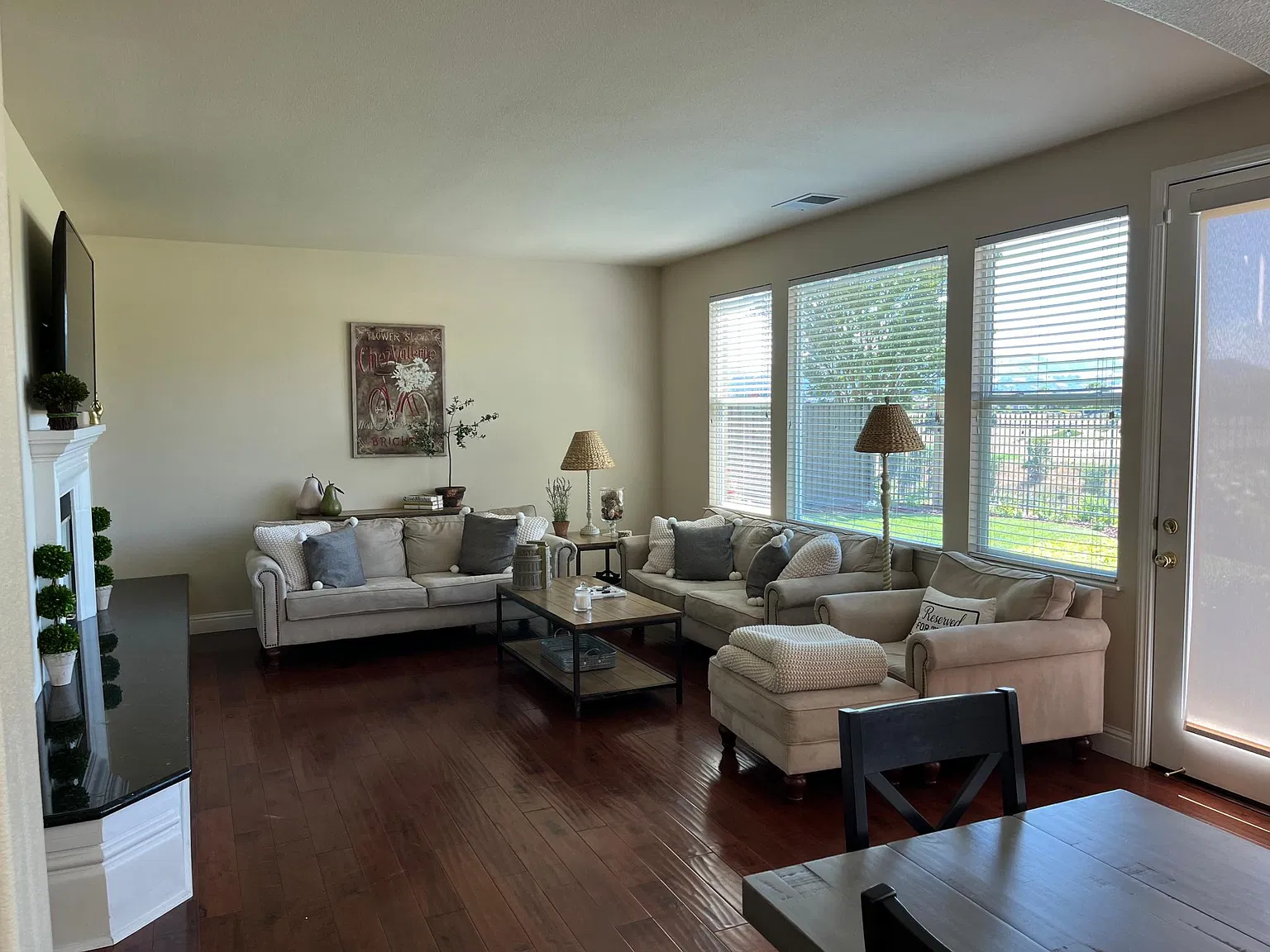5806 Cattleya Way — Photo 2