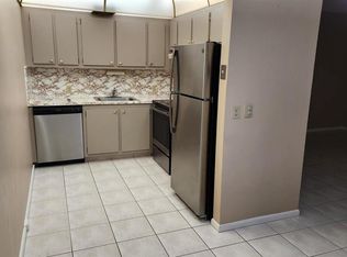 251 Fanshaw Dr #F, Boca Raton, FL 33434