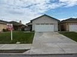 887 S Maryess Dr, San Bernardino, CA 92410